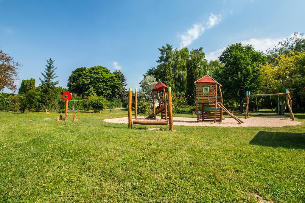 Penzion v parku Cejkovice  Esterno foto